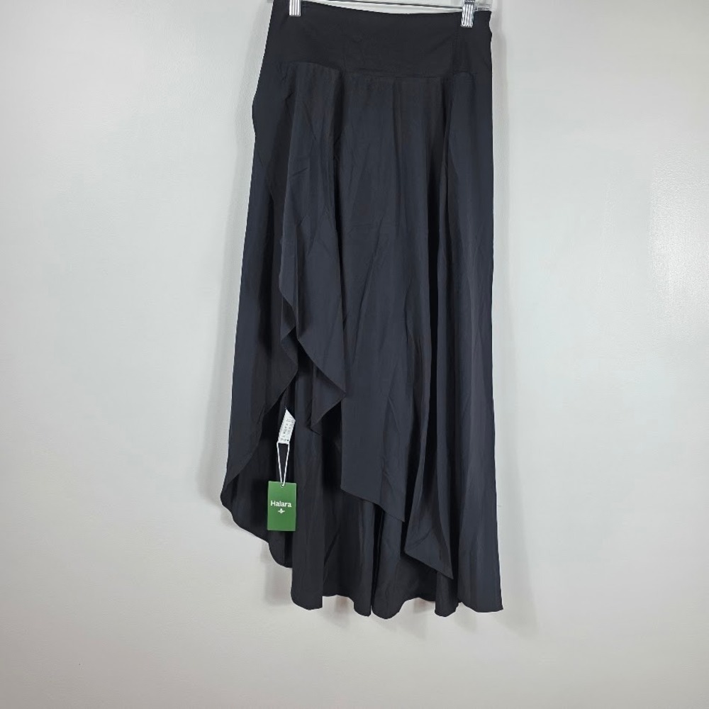 Halara High Waisted High-Low Skort with Built-in Shorts Black Resort Small NEW - Picture 1 of 8